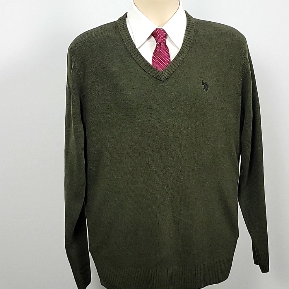 Men's Polo Association V-Neck Sweater (M) - Green